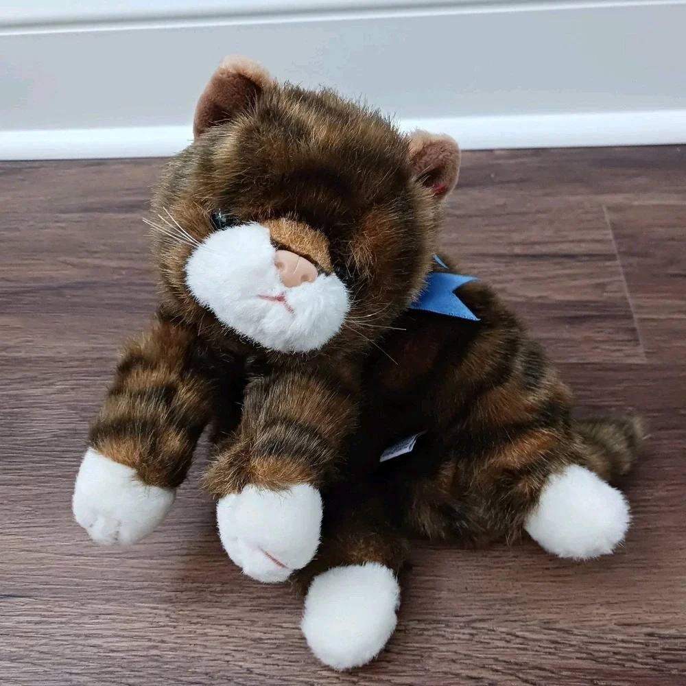 VINTAGE Ty Classic Spice The Cat Plush 1997 Tabby Striped White Paws Blue Bow